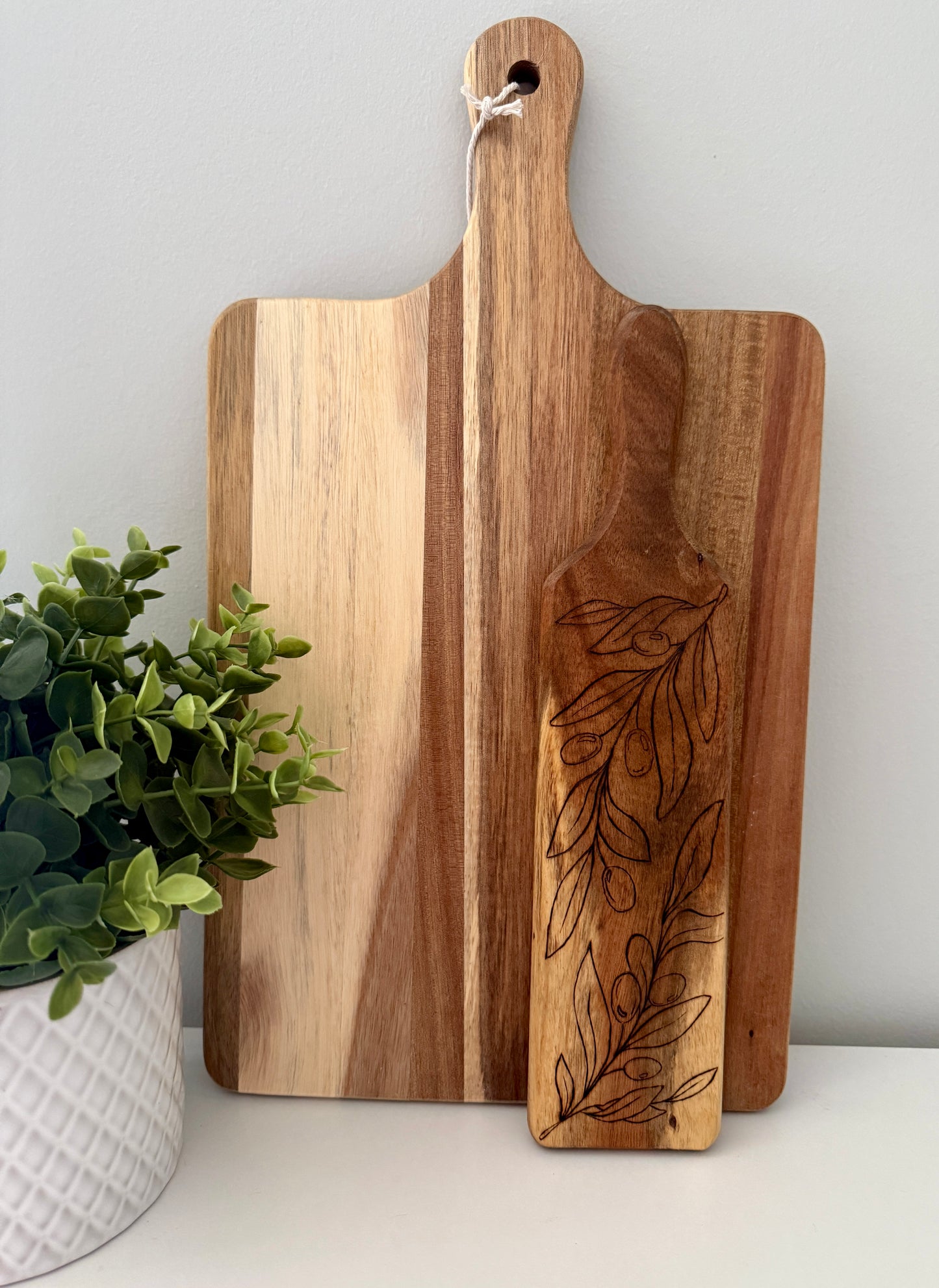 Mediterranean Serving Paddle